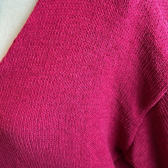 NWT Philosophy Knit Sweater SZ XXL Fuchsia Very Soft to Touch V-Neck - Picture 9 of 14